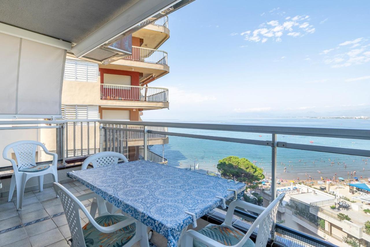 סאלו Hauzify I Apartament Capellans מראה חיצוני תמונה